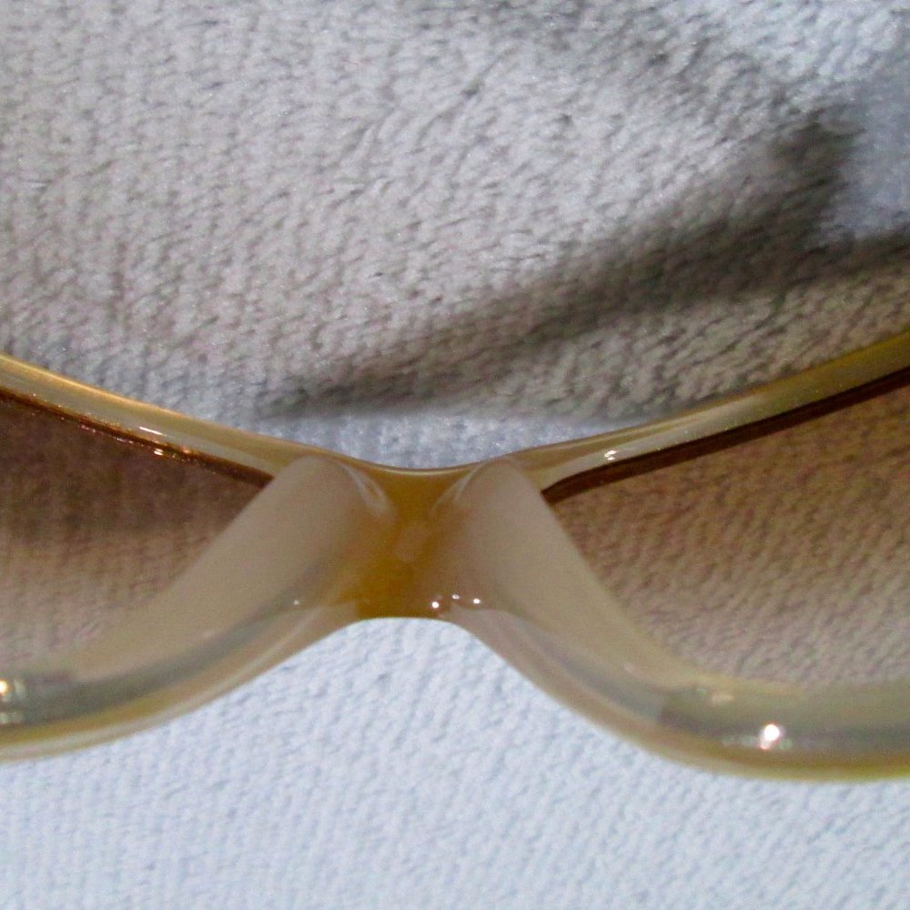 NWOT Calvin Klein Rare Gold Frame Sunglasses ~ CK 😎 - Picture 10 of 16
